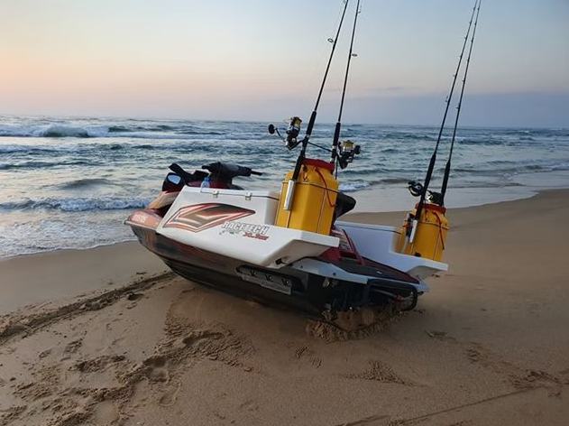 Boat Tours and Fishing at Sunset Beach Resort Chidenguele Mozambique - Experience world-class fishing and scenic boat tours in the rich waters of Mozambique.